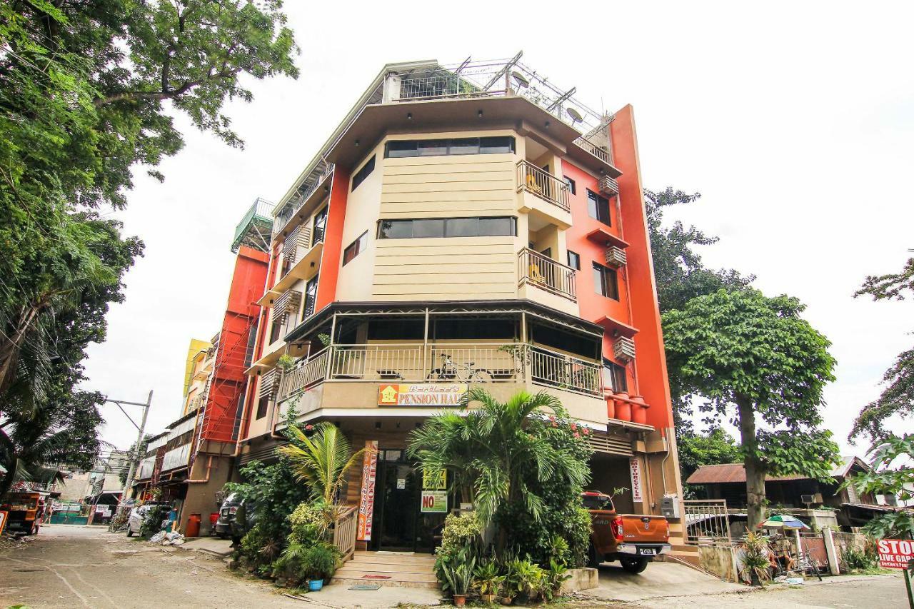 Bertlees Pension Hauz Cebu Екстер'єр фото